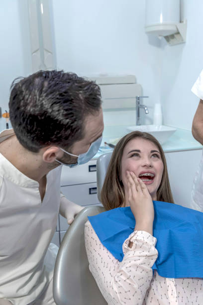 Best Weekend Emergency Dentist in Cactus, TX